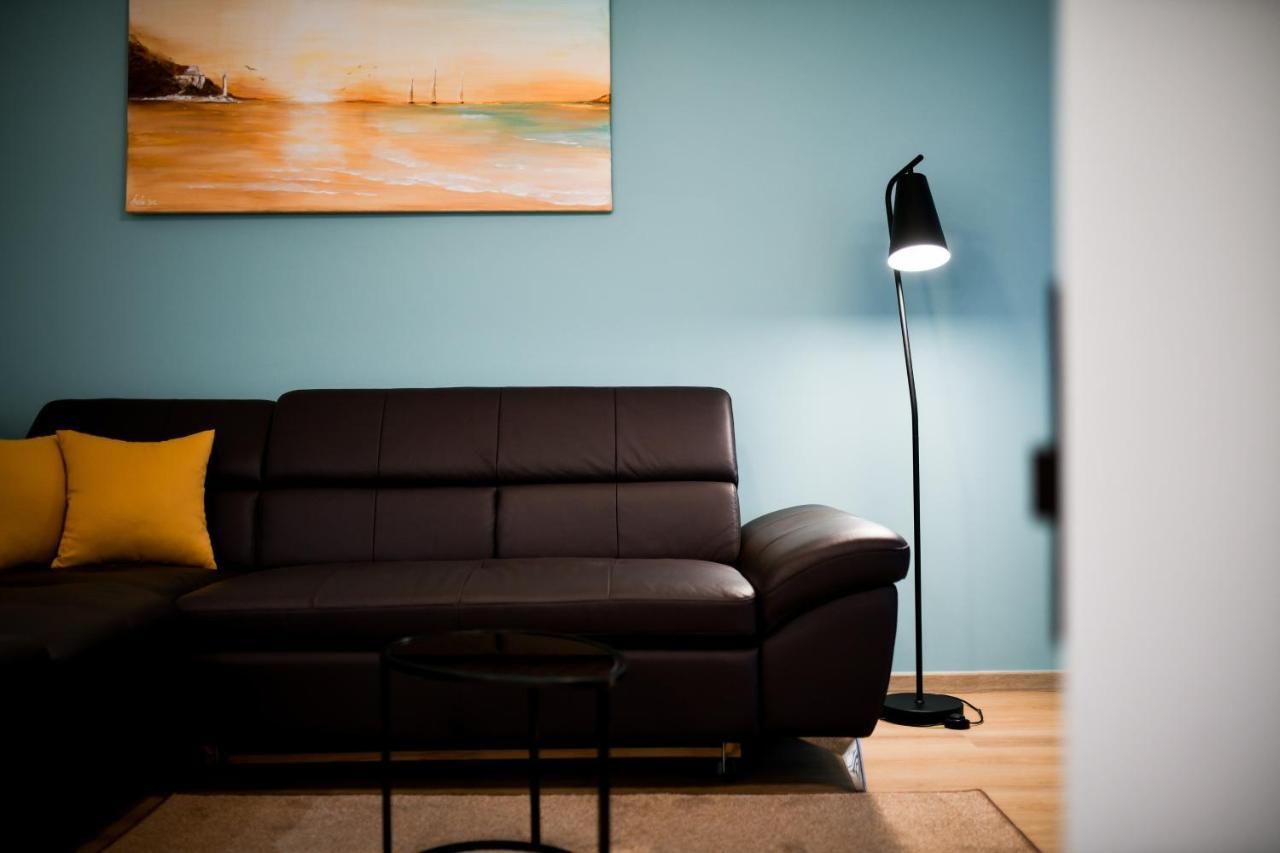 Crowonder Apartments & Rooms Oaza With Heated Swimming Pool And Sauna Turanj Esterno foto