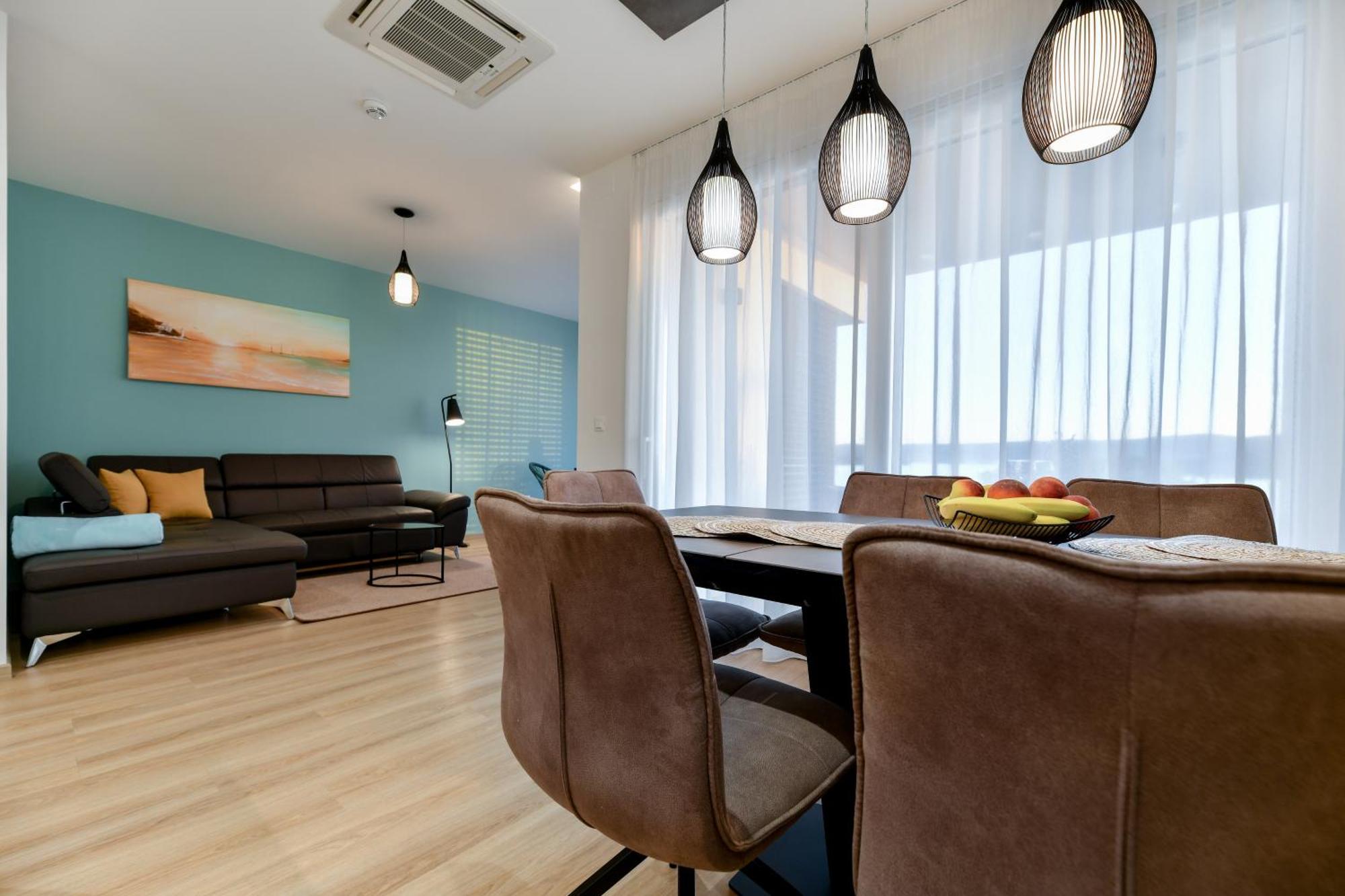 Crowonder Apartments & Rooms Oaza With Heated Swimming Pool And Sauna Turanj Esterno foto
