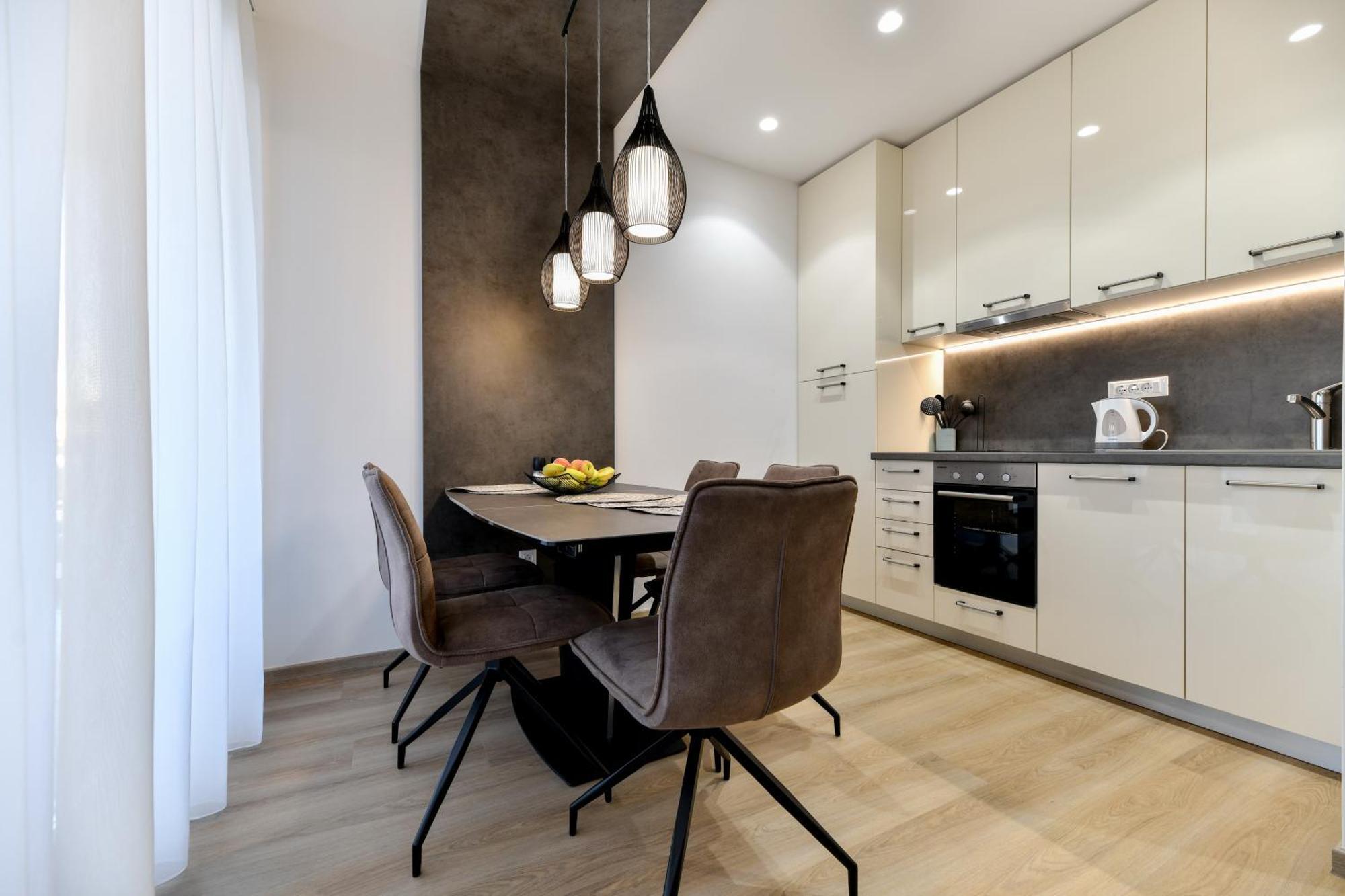 Crowonder Apartments & Rooms Oaza With Heated Swimming Pool And Sauna Turanj Esterno foto